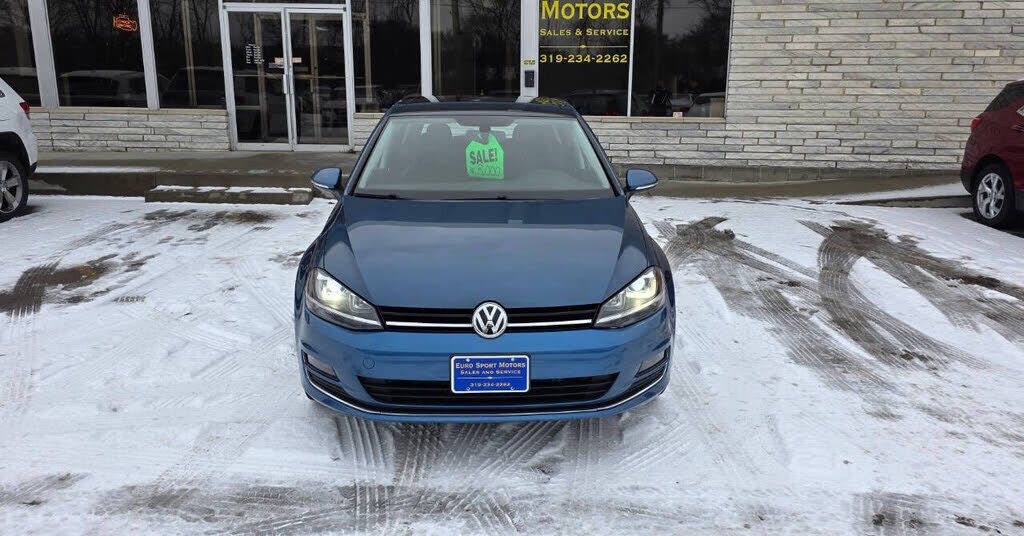 2016 VOLKSWAGEN Golf