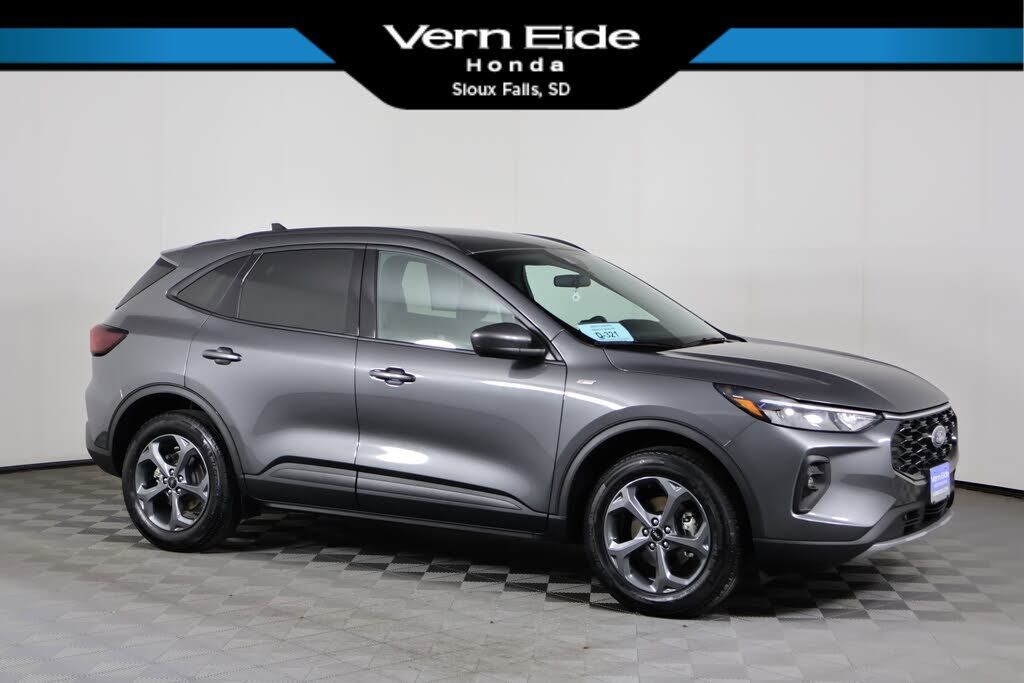 2025 FORD Escape