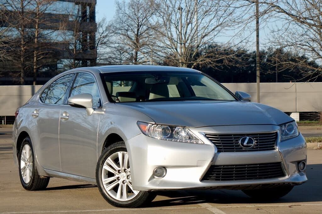 2014 LEXUS ES