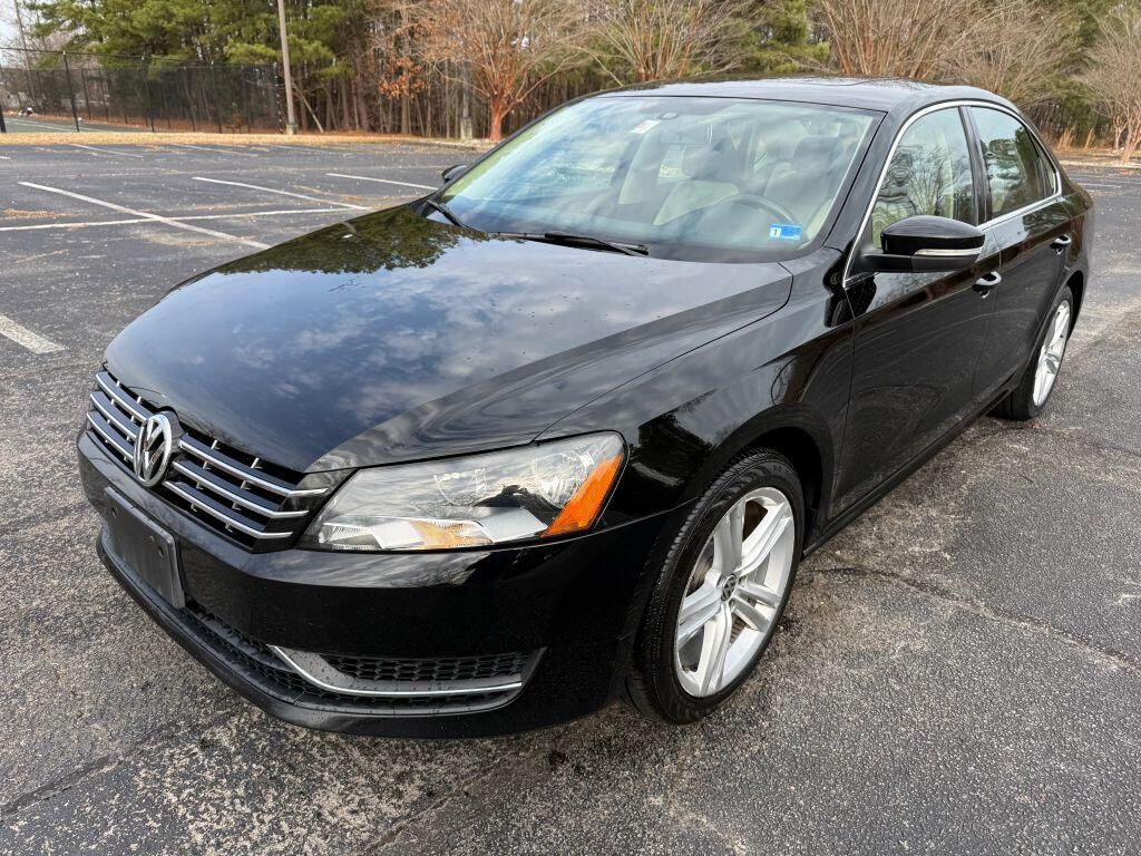 2015 VOLKSWAGEN Passat