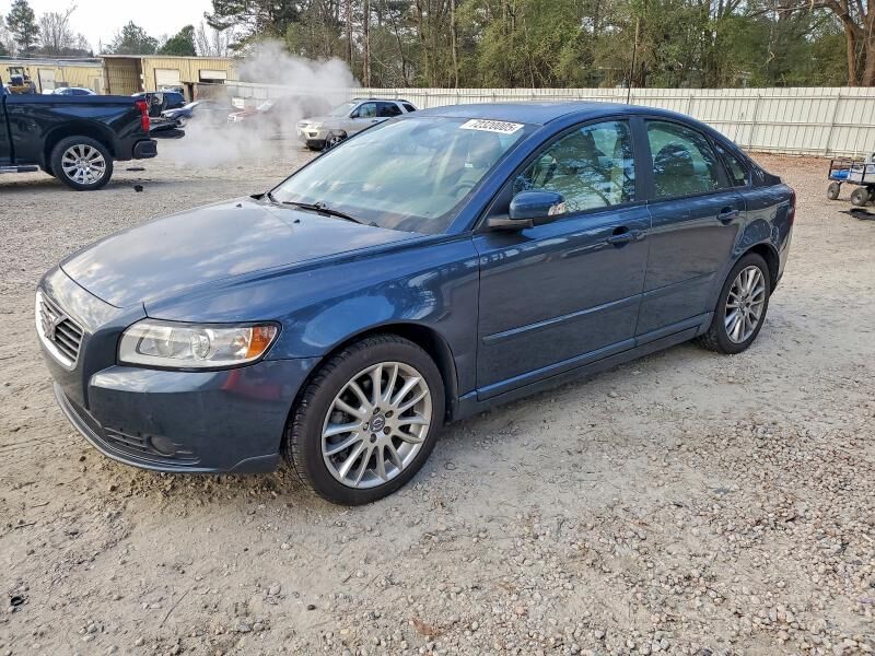 Volvo S40