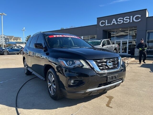 2020 NISSAN Pathfinder