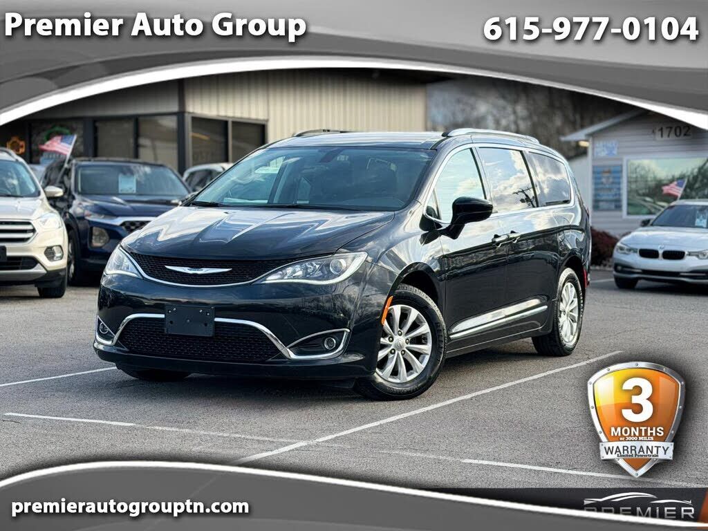 2019 CHRYSLER Pacifica