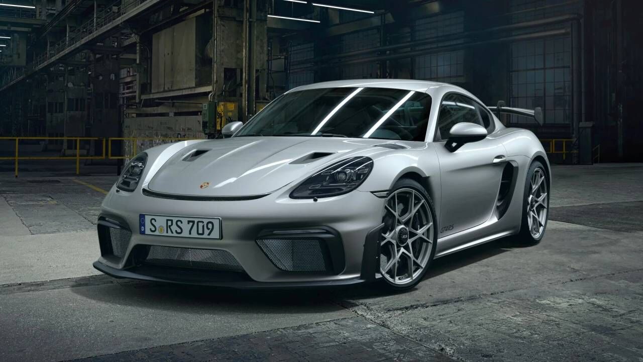 2025 PORSCHE 718