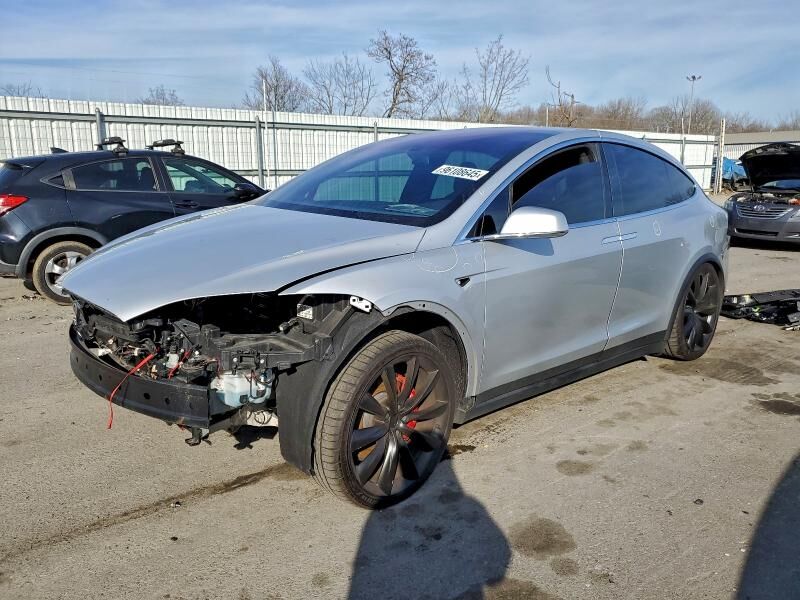 2016 TESLA Model X