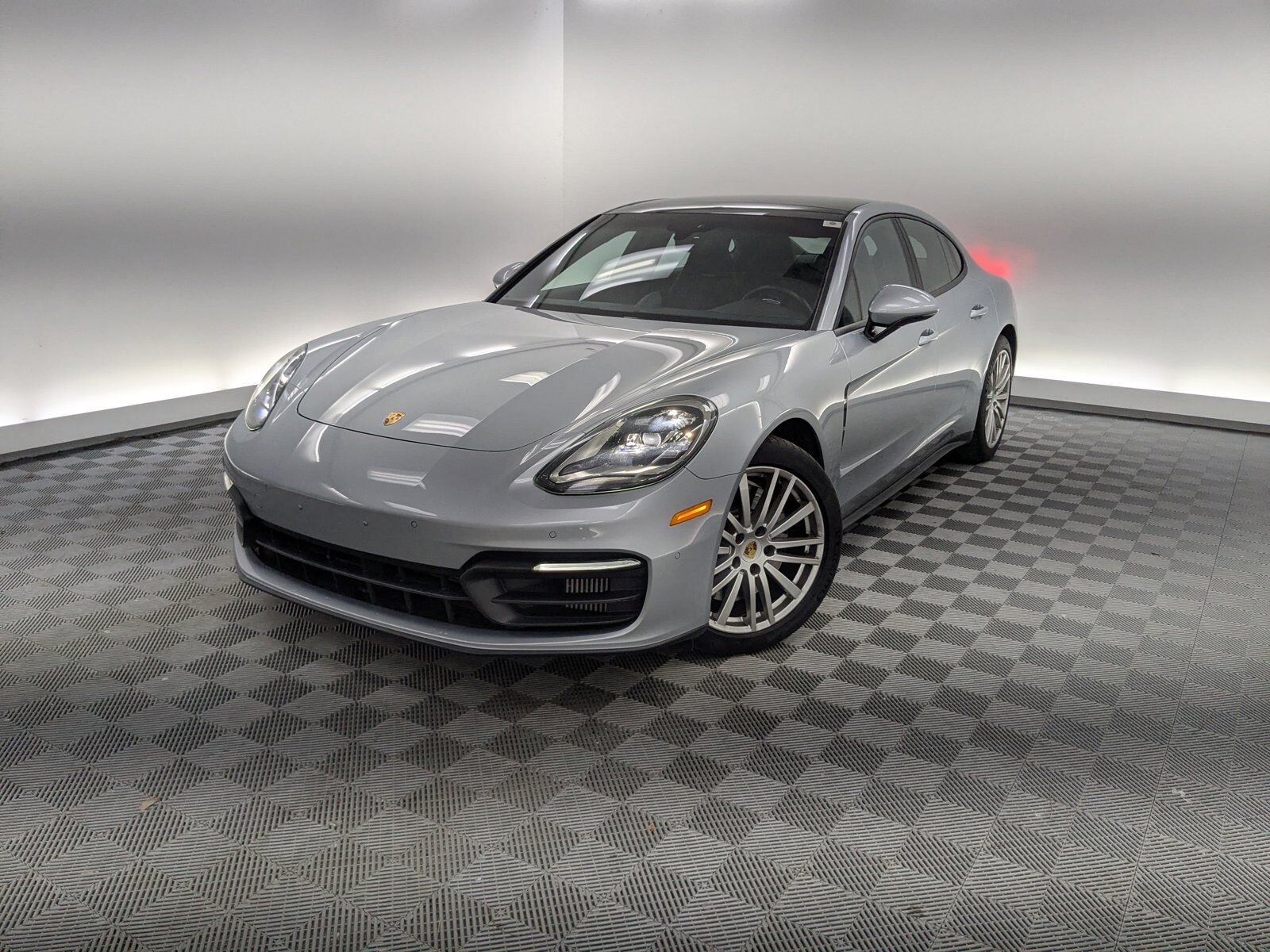 2021 PORSCHE Panamera