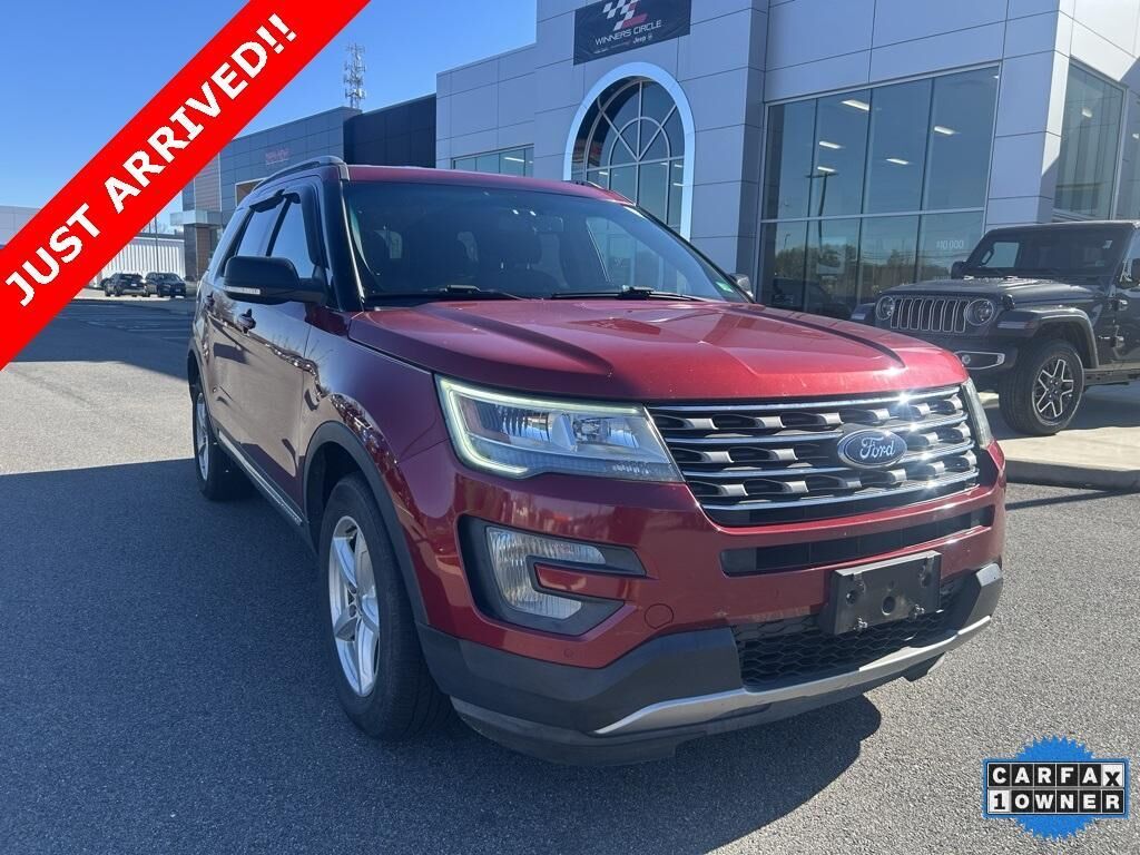 2016 FORD Explorer