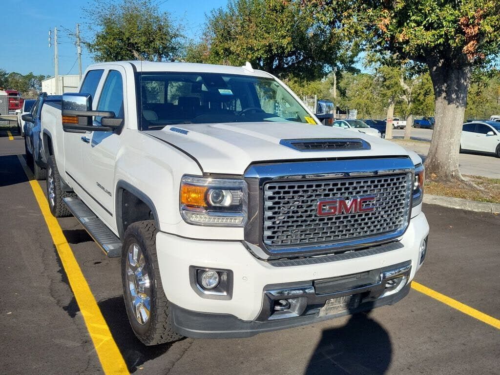 2017 GMC Sierra