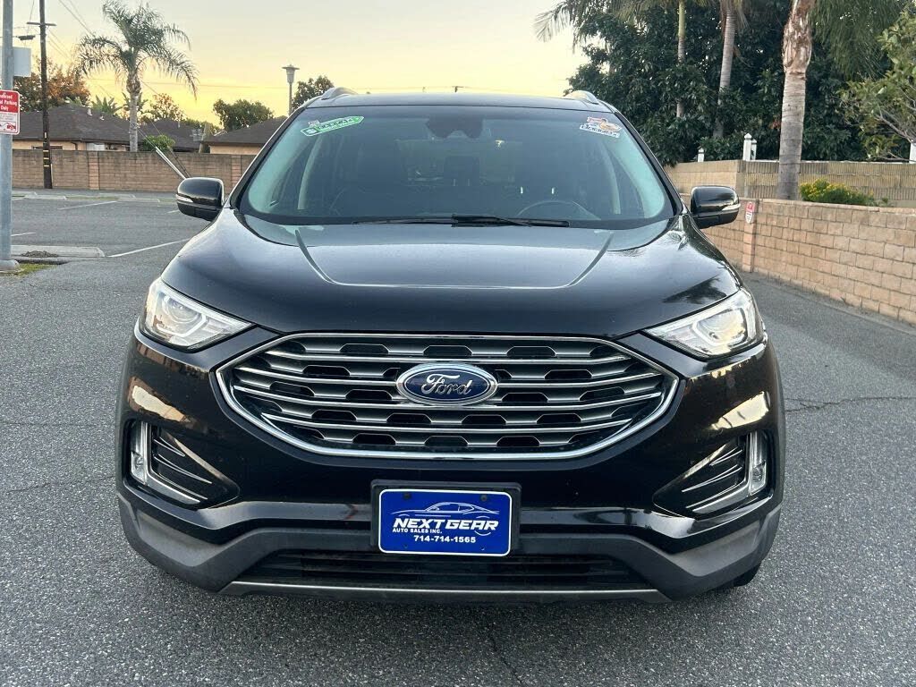 2020 FORD Edge