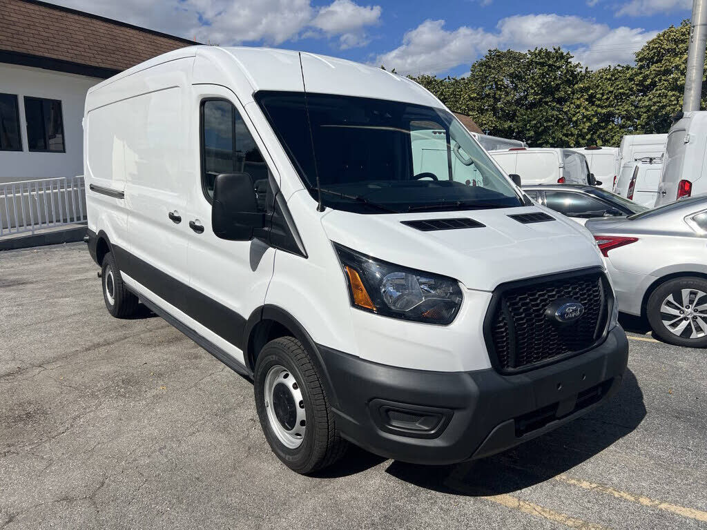 2024 FORD Transit