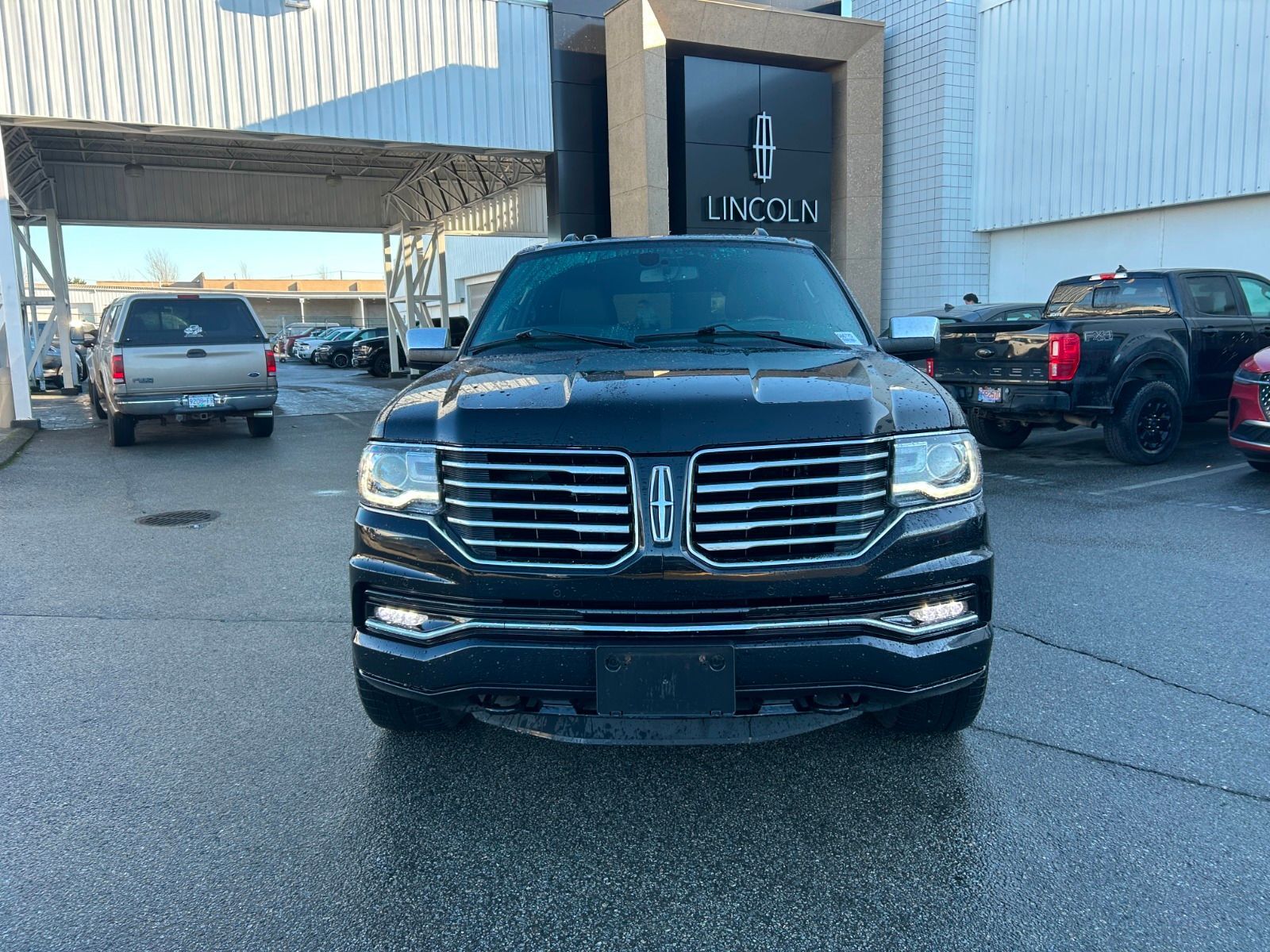 2017 LINCOLN Navigator
