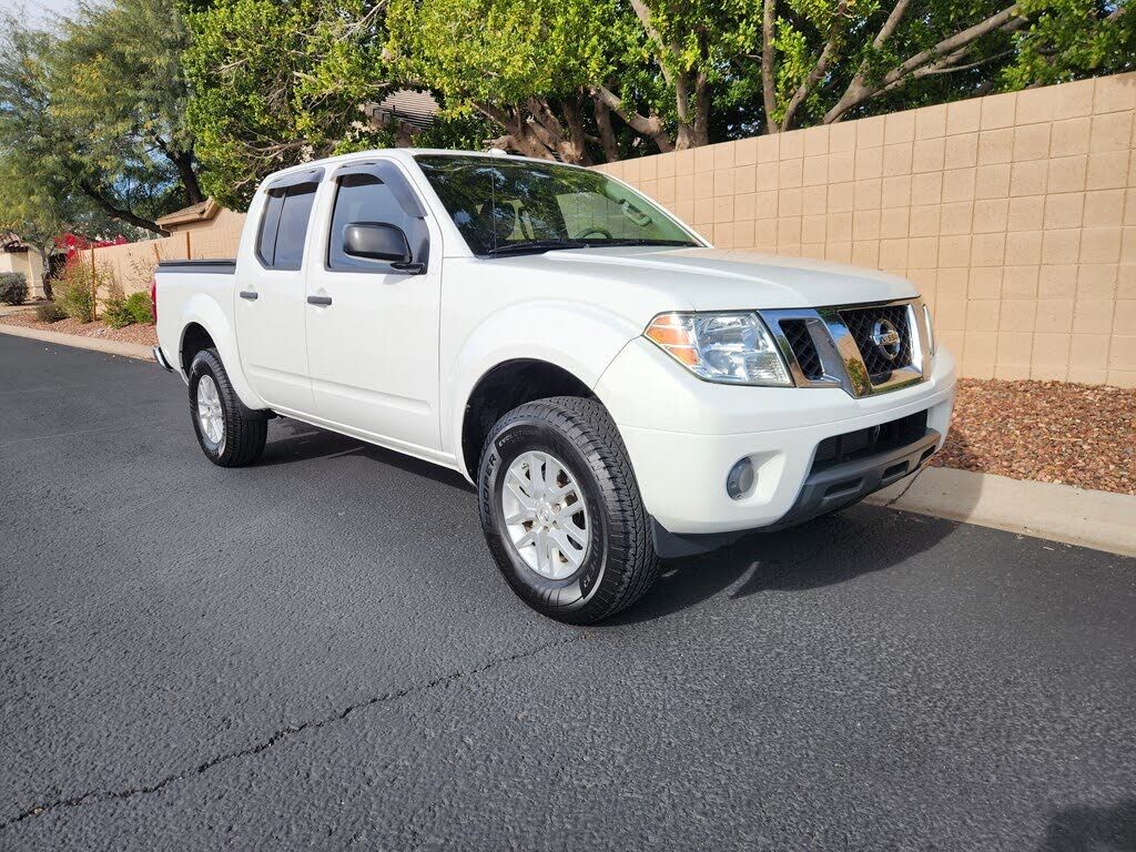 2017 NISSAN Frontier
