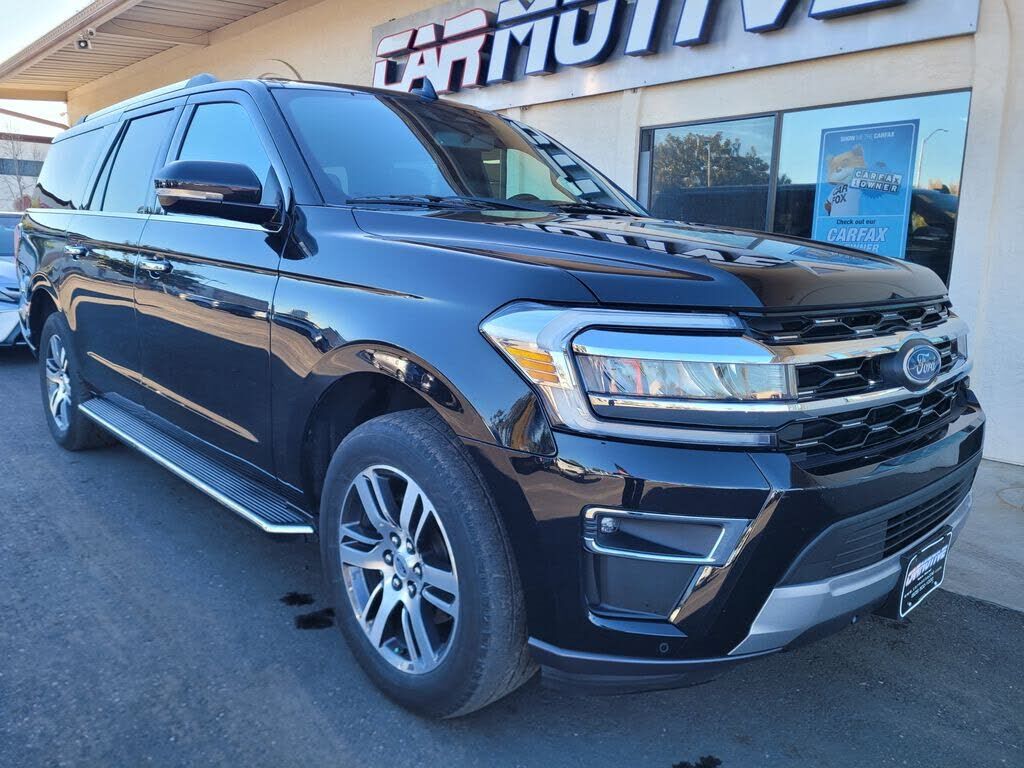 2023 FORD Expedition