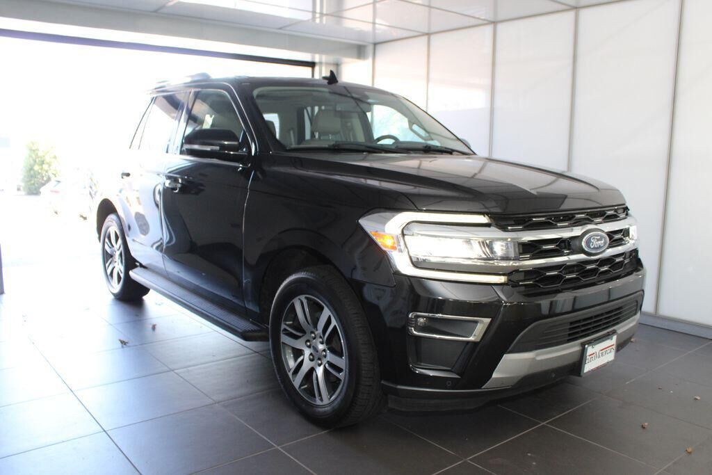 2024 FORD Expedition