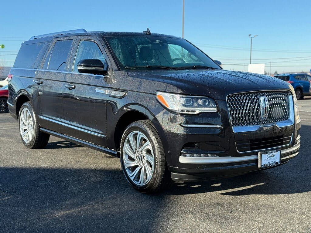 2024 LINCOLN Navigator L