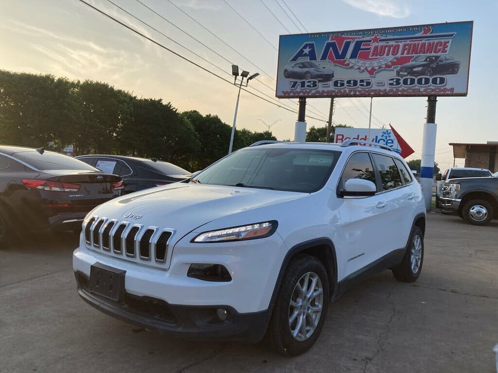 2017 JEEP Cherokee