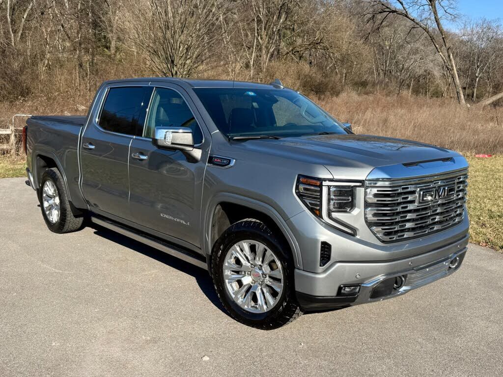 2023 GMC Sierra