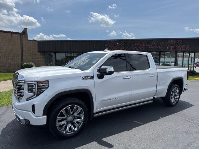 2023 GMC Sierra