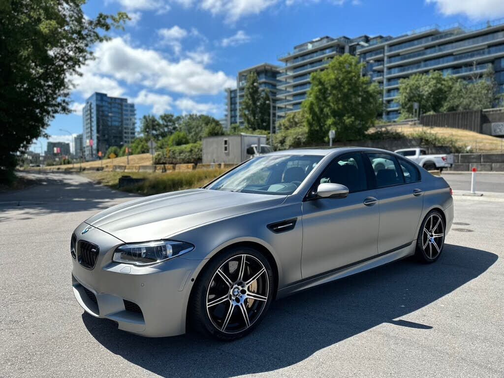 BMW M5