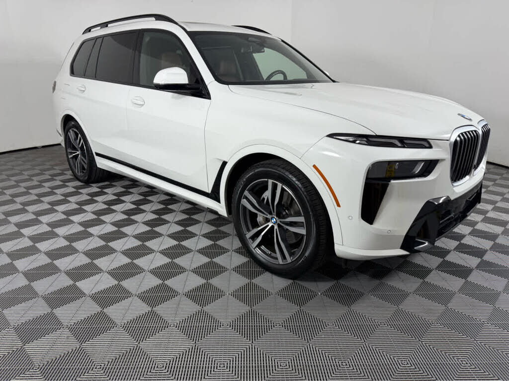 2024 BMW X7
