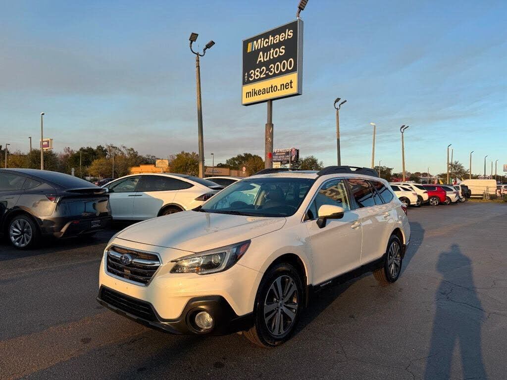 2018 SUBARU Outback