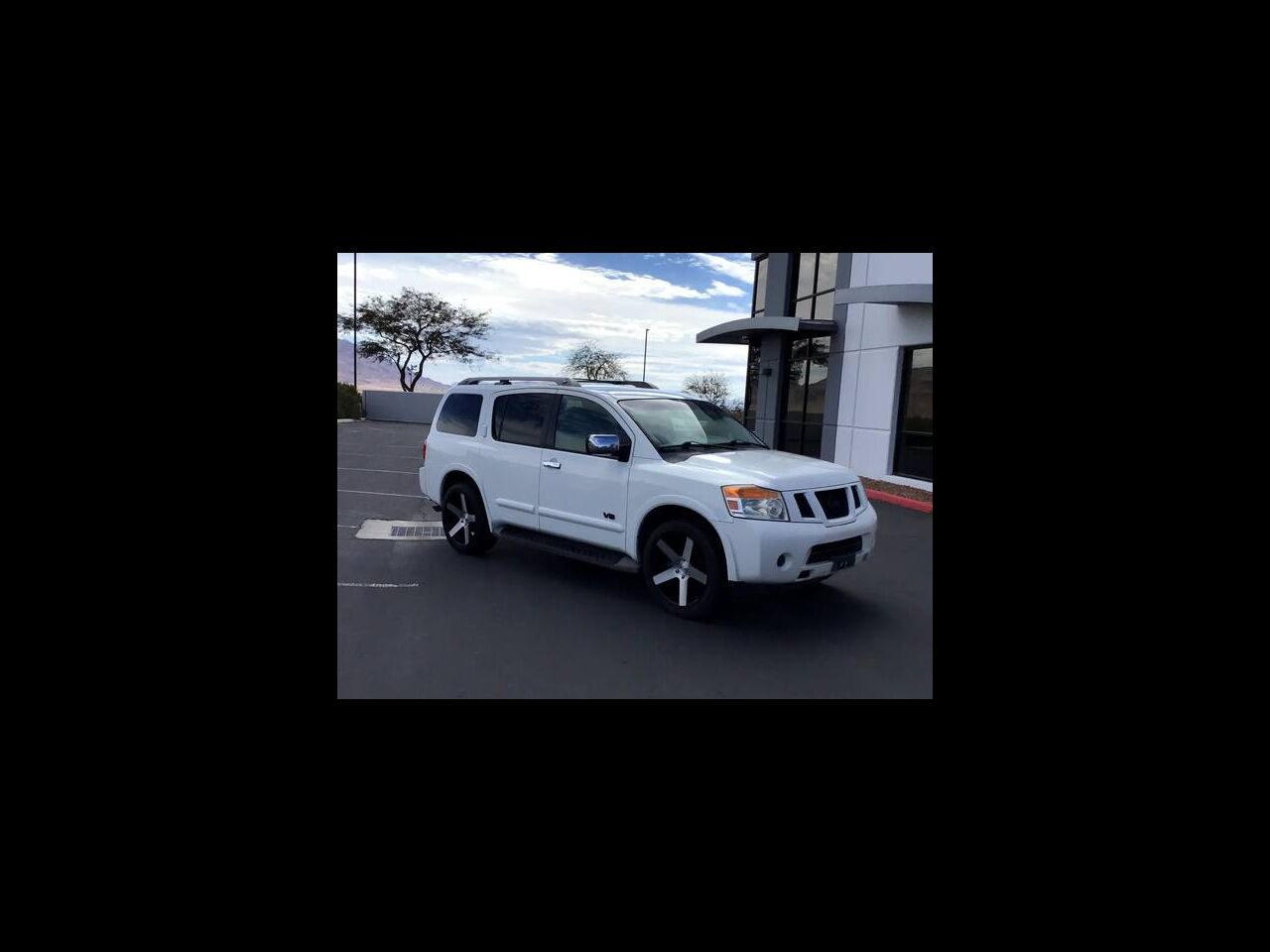 2015 NISSAN Armada