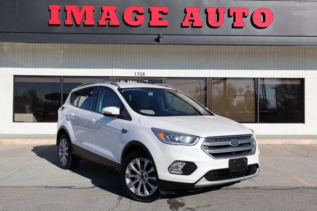 2017 FORD Escape