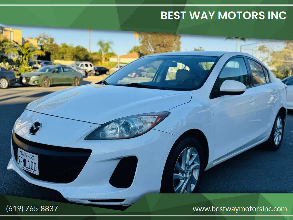 2012 MAZDA Mazda3