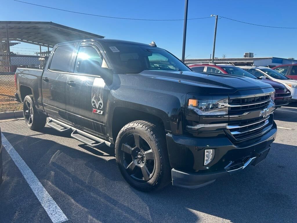 2018 CHEVROLET Silverado