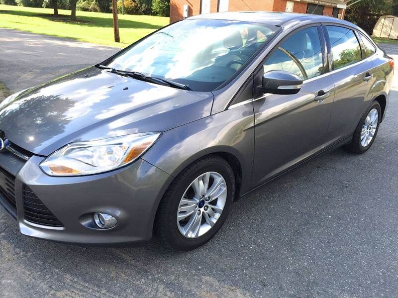 2012 FORD Focus