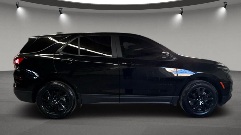 2023 CHEVROLET Equinox