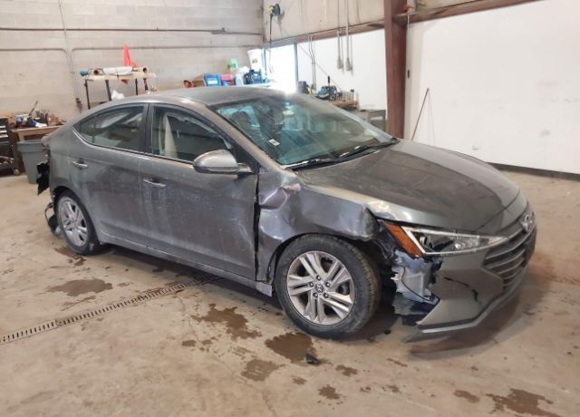 2019 HYUNDAI Elantra