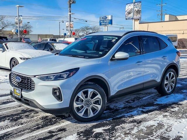 2025 FORD Escape