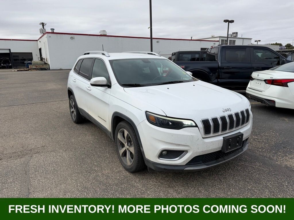 2019 JEEP Cherokee