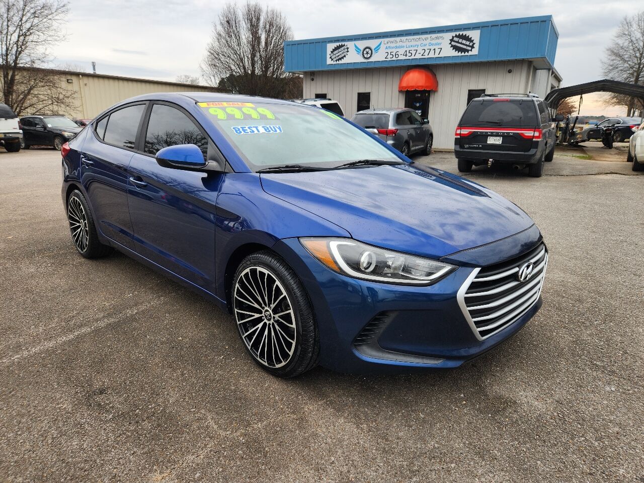2017 HYUNDAI Elantra