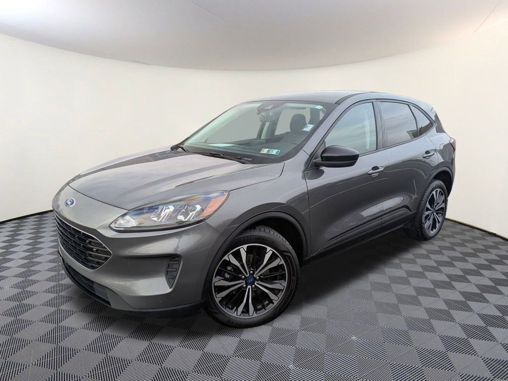 2022 FORD Escape