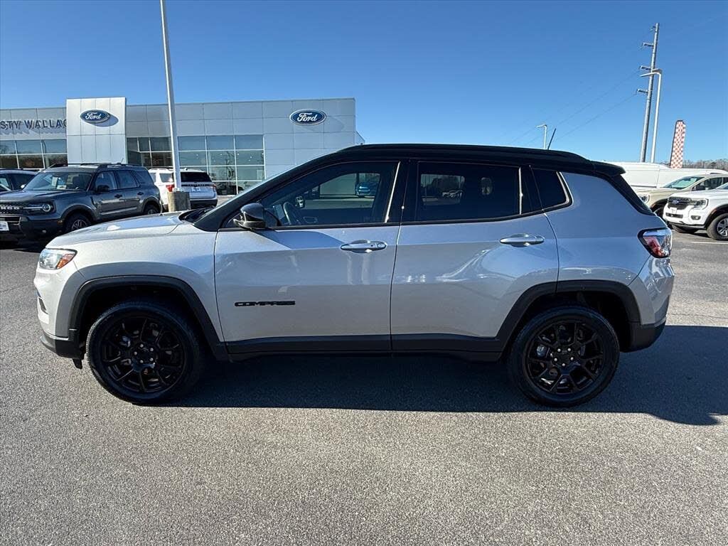 2022 JEEP Compass