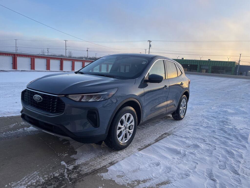 2023 FORD Escape