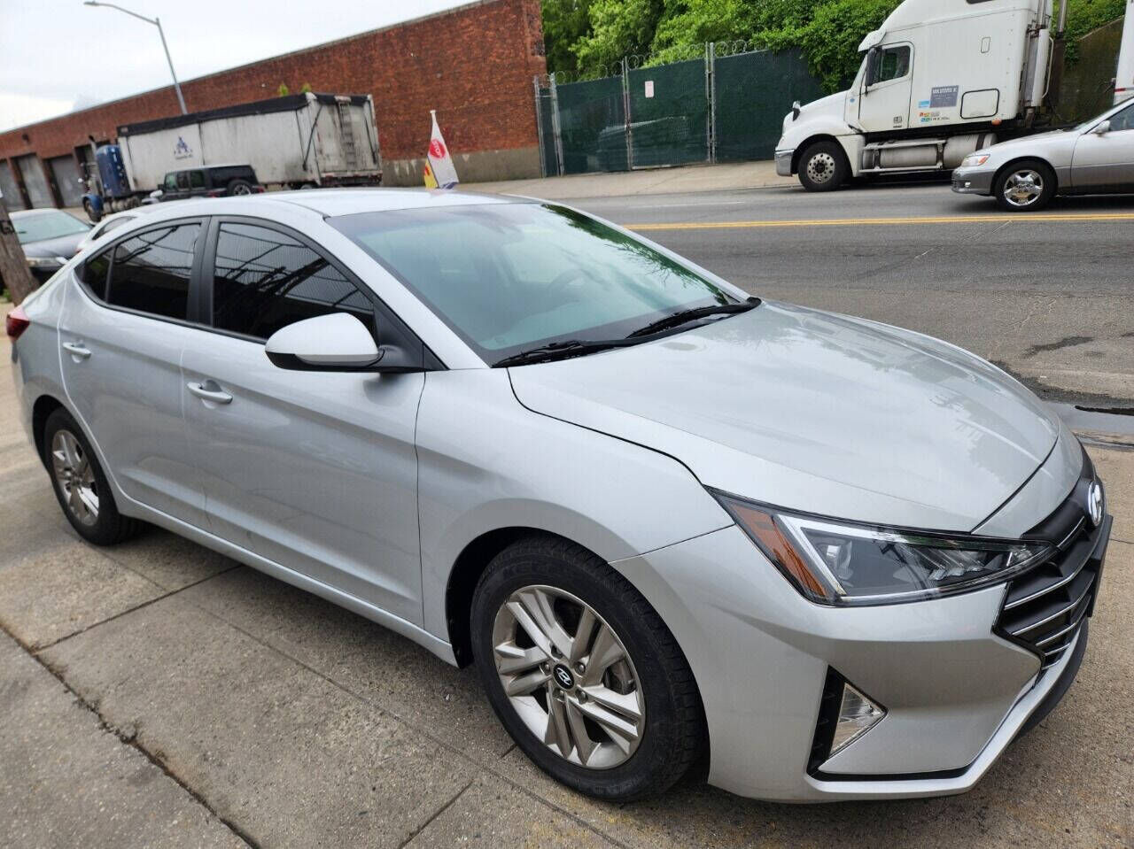 2020 HYUNDAI Elantra