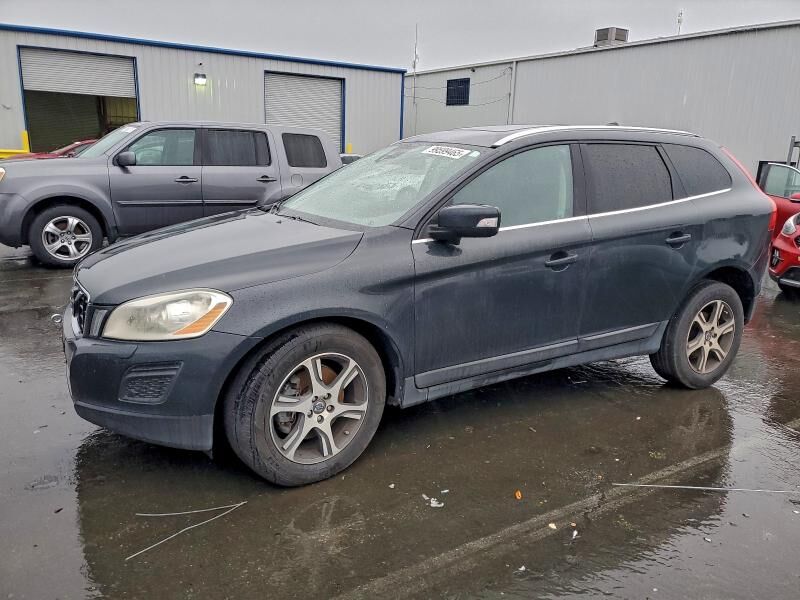 2013 VOLVO XC60