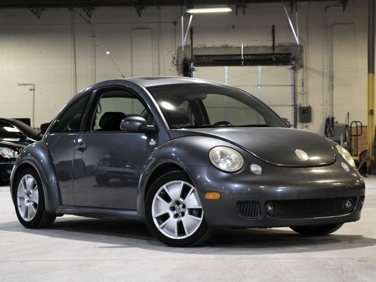 2003 VOLKSWAGEN Beetle