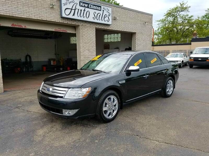 2009 FORD Taurus