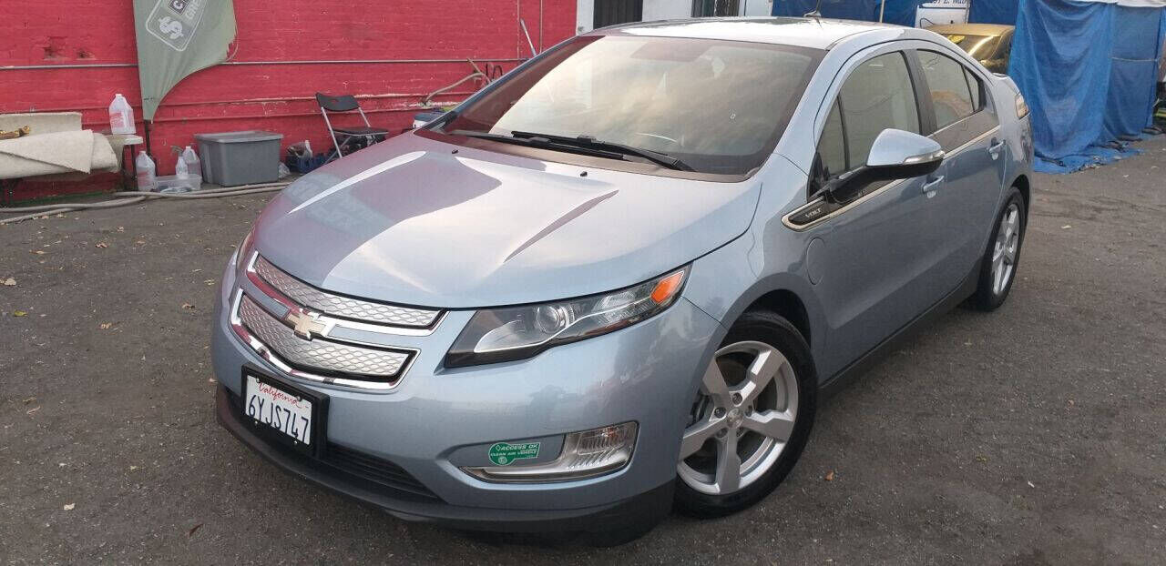 2013 CHEVROLET Volt