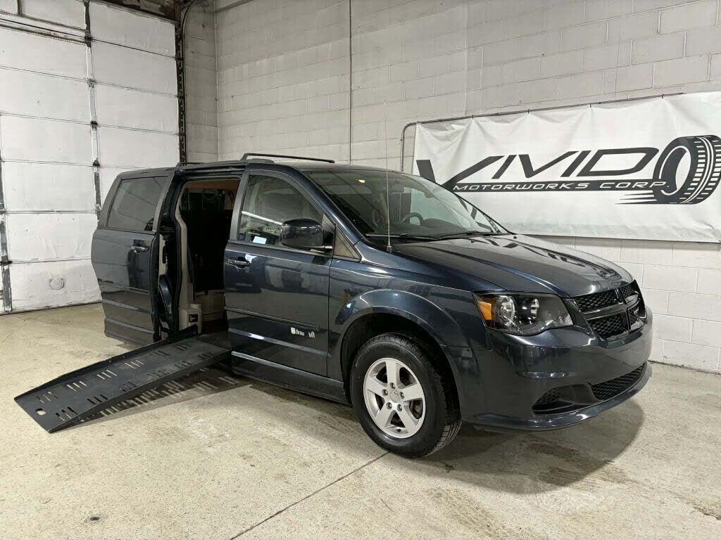 2013 DODGE Grand Caravan