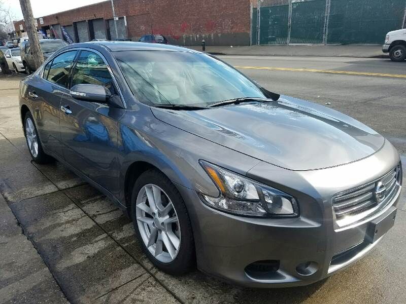 2014 NISSAN Maxima