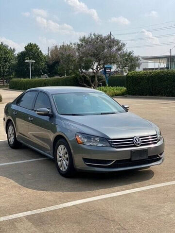 2015 VOLKSWAGEN Passat