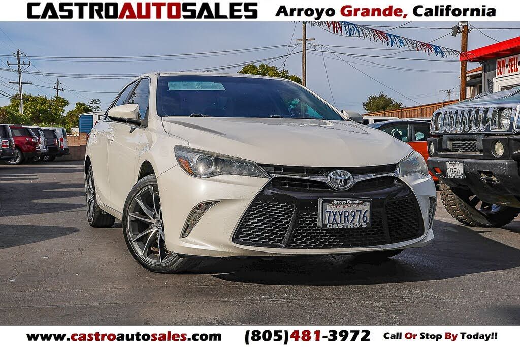 2017 TOYOTA Camry