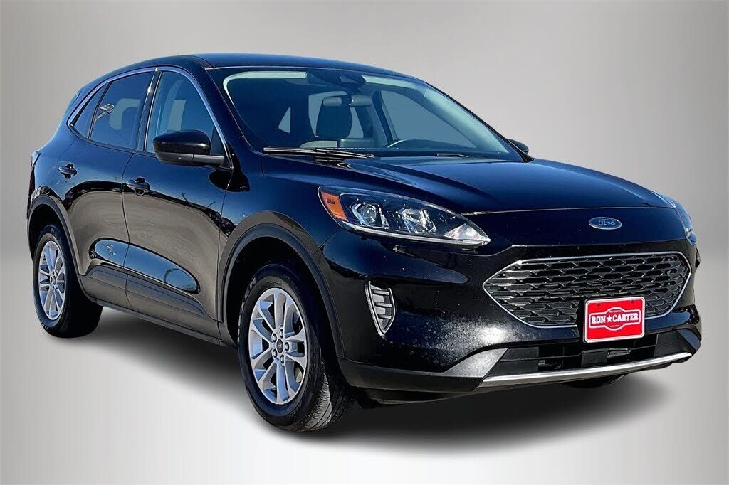 2021 FORD Escape