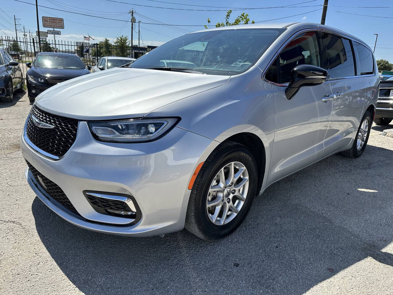 2024 CHRYSLER Pacifica