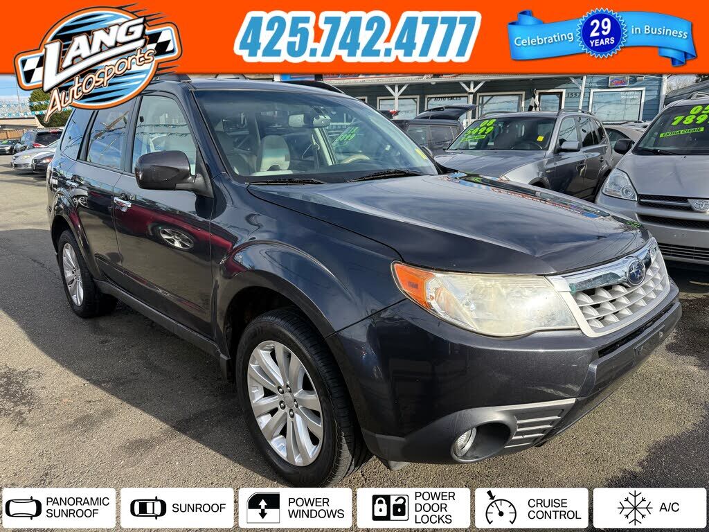 2013 SUBARU Forester